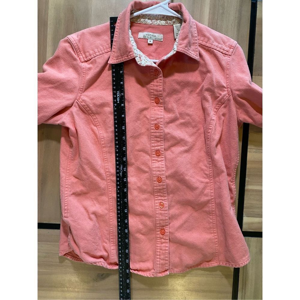 Natural Reflections Women’s‎ Button Up Top - Picture 5 of 6